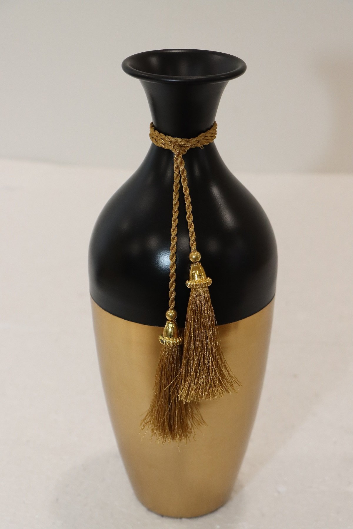 Black & Gold Premium Decorative Flower Vase