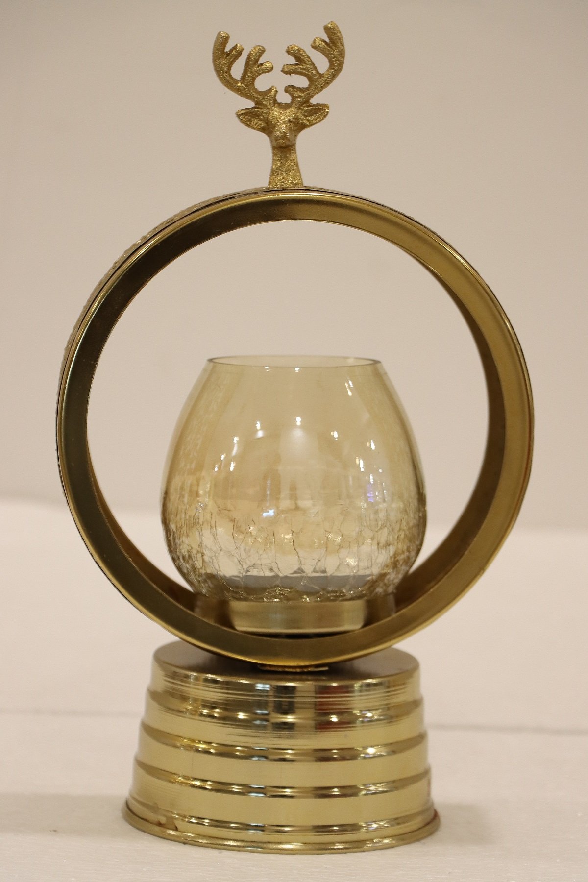 Premium Golden Reindeer Ring Tealight Candle Holder with Crackle Glass