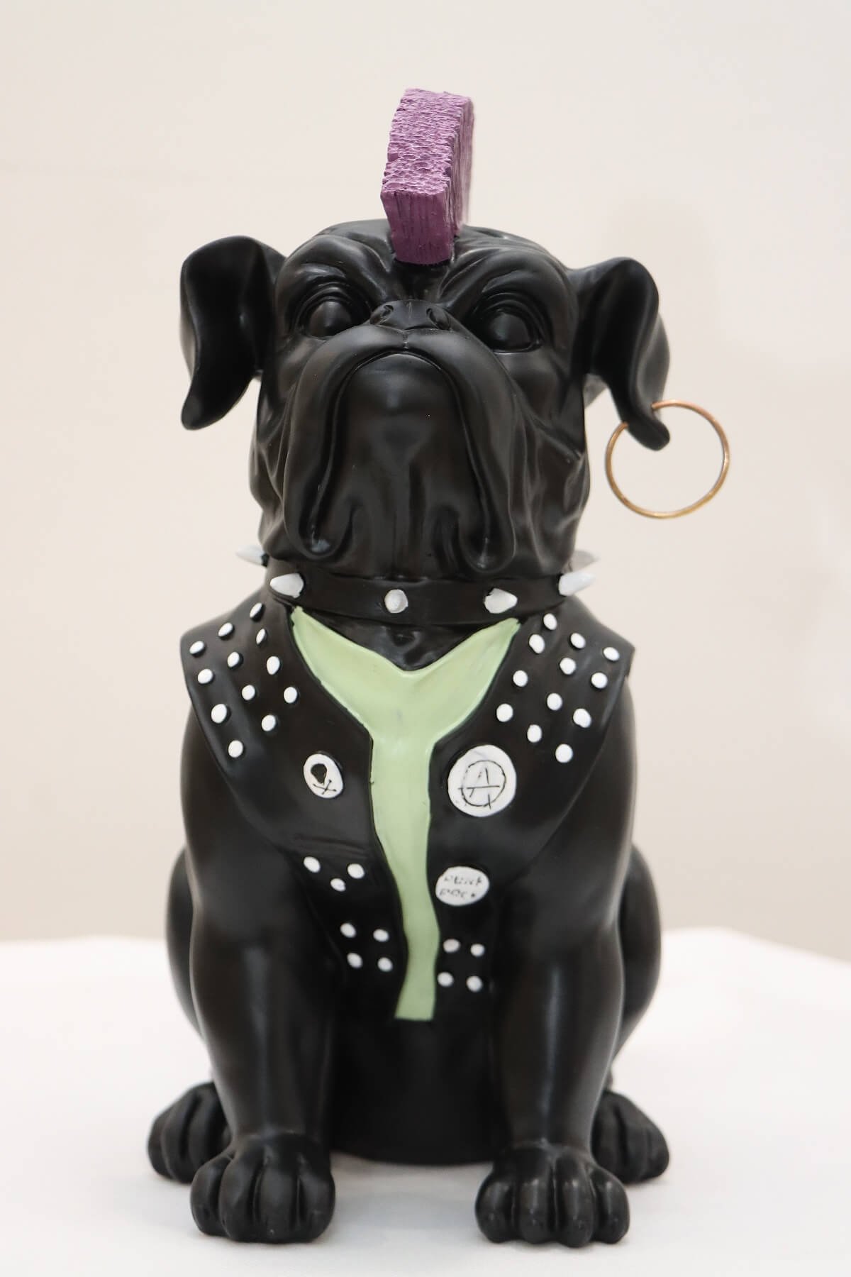 Punk Rock Bulldog Showpiece