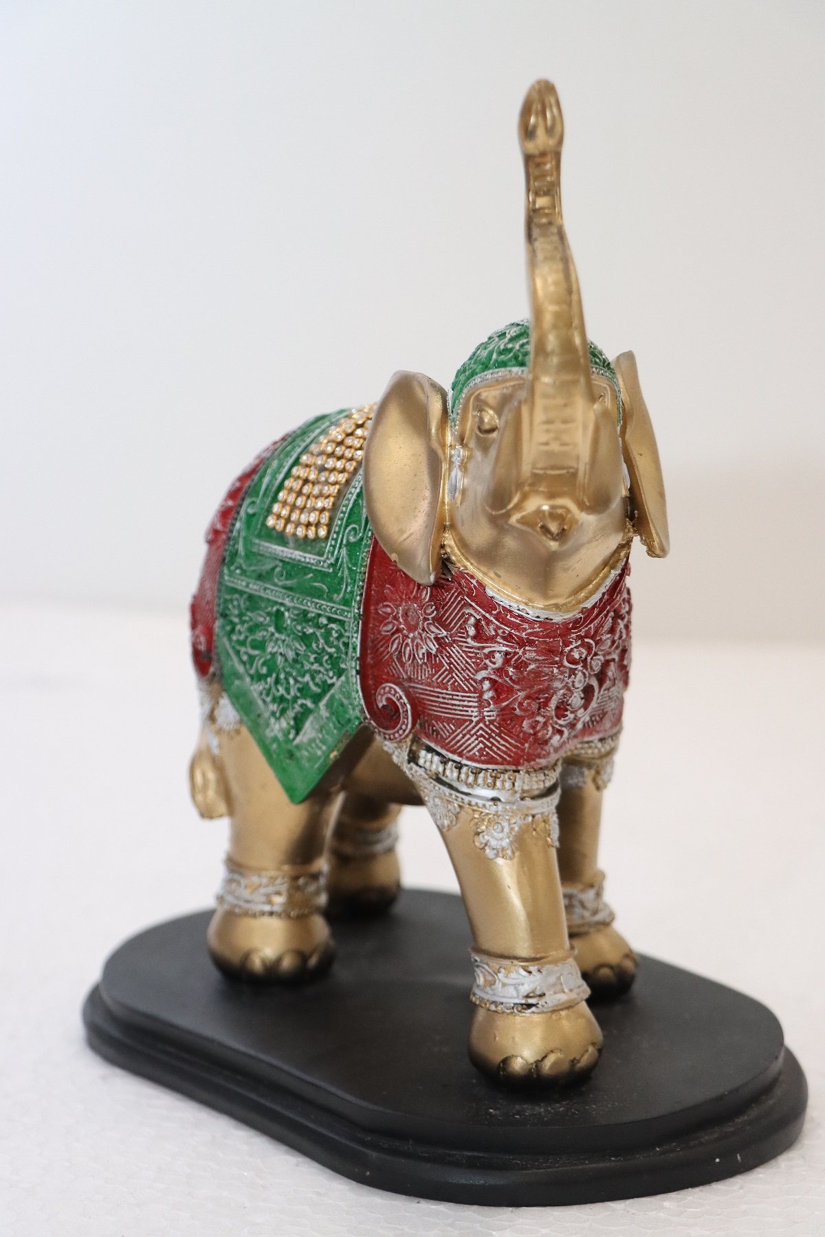 Royal Golden Elephant Decorative Showpiece - Image 3