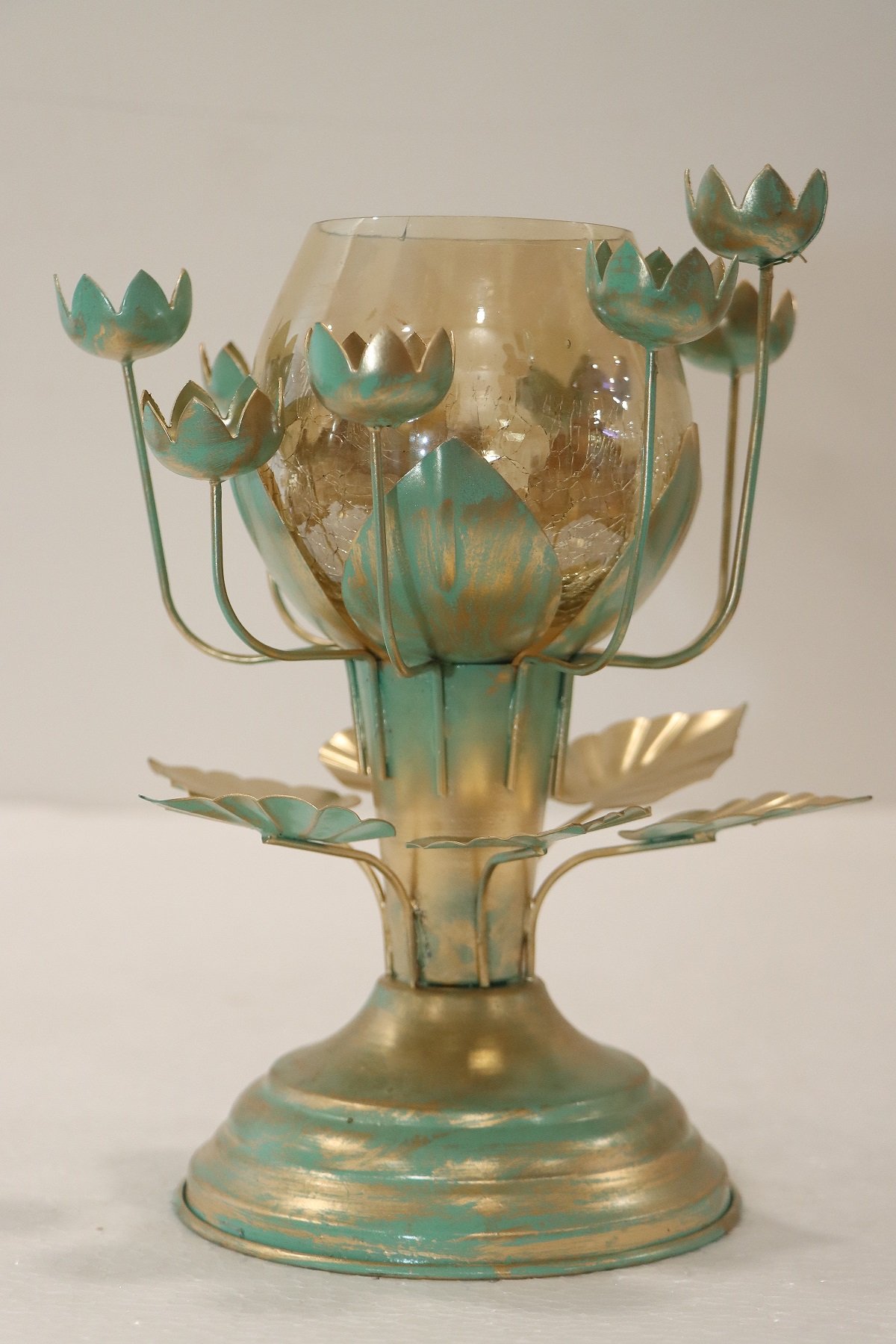 Vintage Lotus Bloom Candle Holder Decorative Showpiece